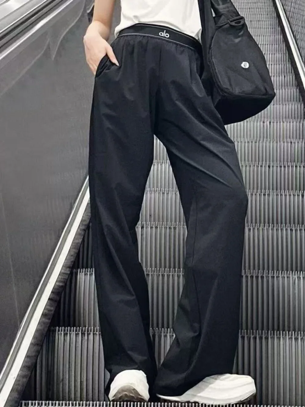 ALO Yoga Women's Black Suit Pants NWT ✨ High/Low Rise Straight Leg Regular Fit